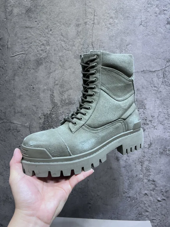 Balenciaga Shoe 